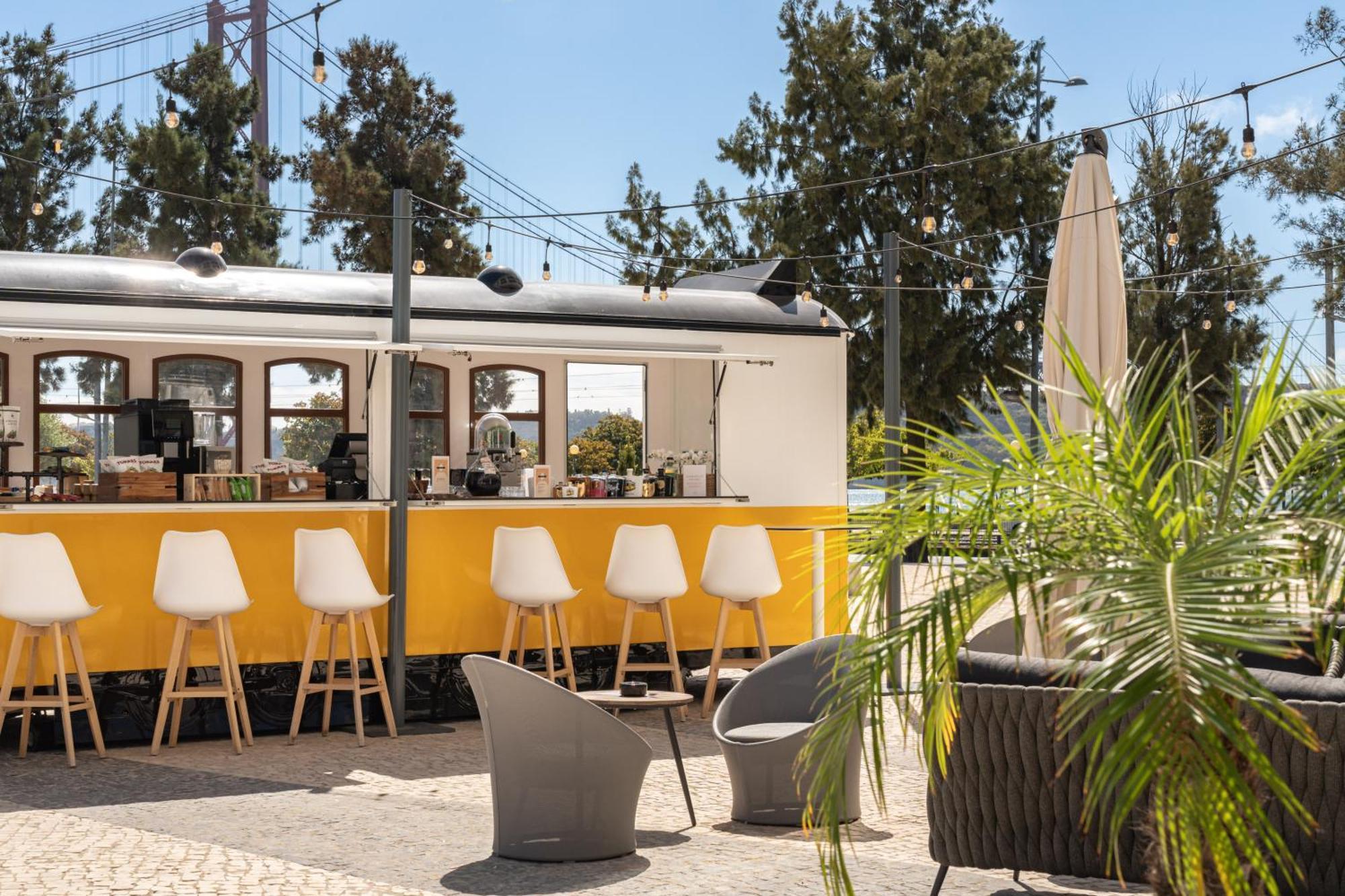 Hyatt Regency Lisbon Hotel Bagian luar foto